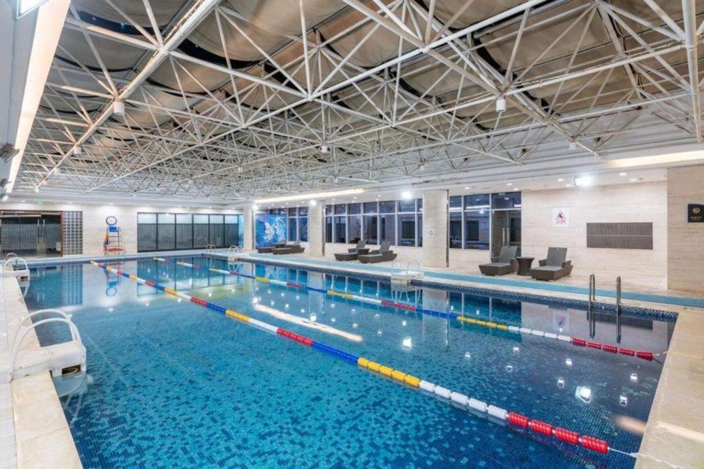 ננג'ינג Golden Eagle Summit Hotel Downtown מראה חיצוני תמונה