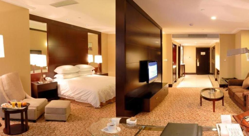 ננג'ינג Golden Eagle Summit Hotel Downtown מראה חיצוני תמונה