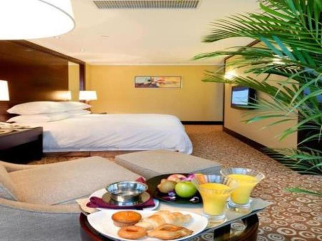 ננג'ינג Golden Eagle Summit Hotel Downtown מראה חיצוני תמונה
