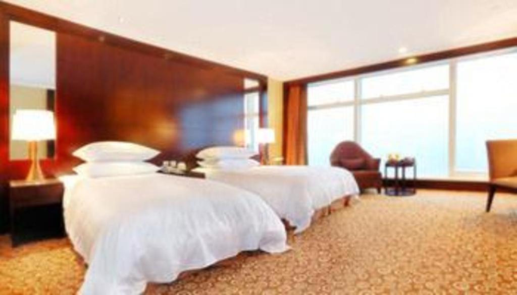 ננג'ינג Golden Eagle Summit Hotel Downtown מראה חיצוני תמונה